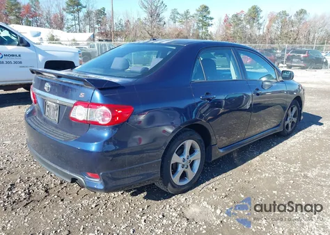 2011 Toyota Corolla S из США, поврежденный, VIN 2T1BU4EE9BC666713